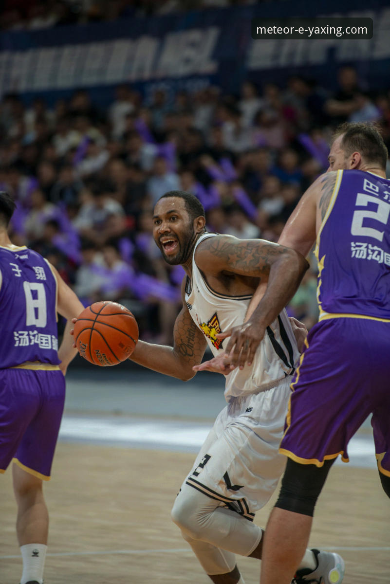 通过亚星体育平台深度解析骑士vs魔术：一场数据盛宴的观看指南